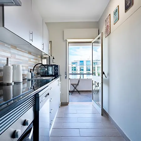 Beachfront In Armação