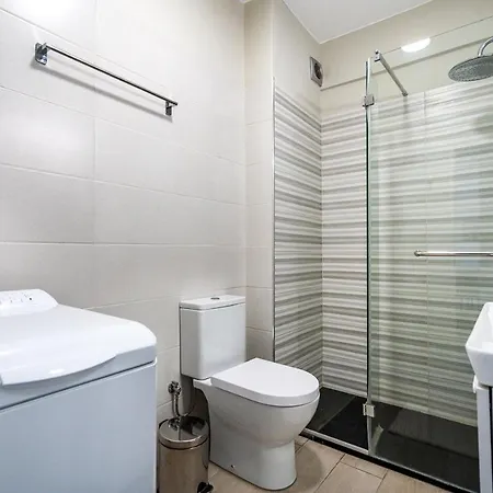 Beachfront In Armacao * Armação de Pêra